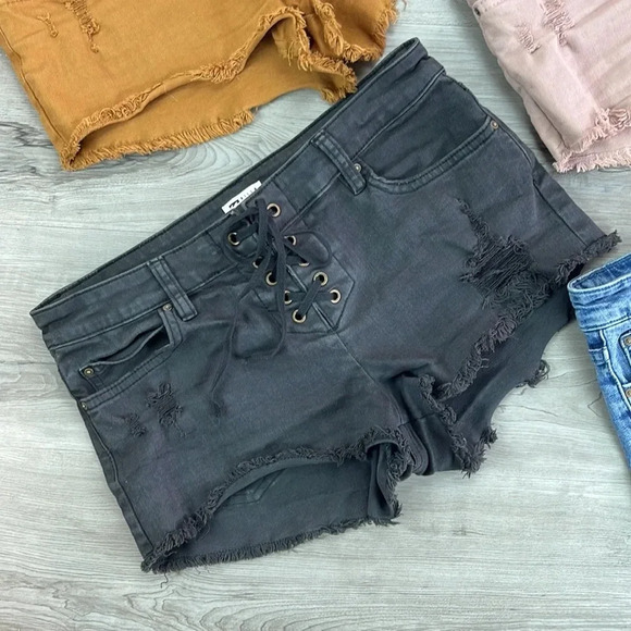 Billabong Jean Short Bundle, 4 pairs total - Picture 4 of 9